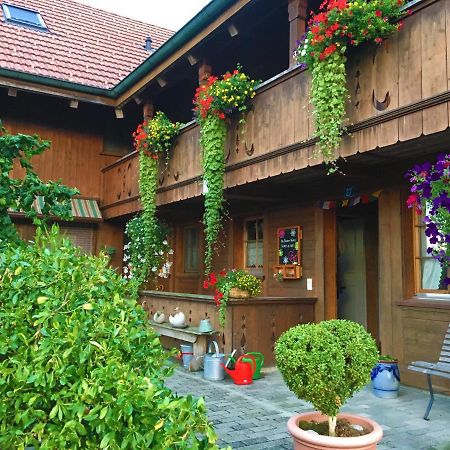 Bnb Deheimelig Huttwil ภายนอก รูปภาพ