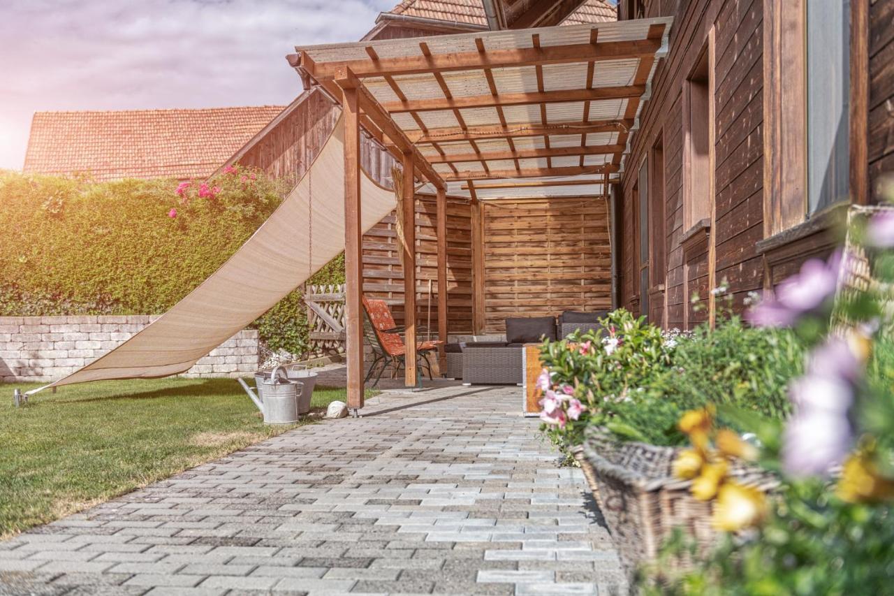 Bnb Deheimelig Huttwil ภายนอก รูปภาพ