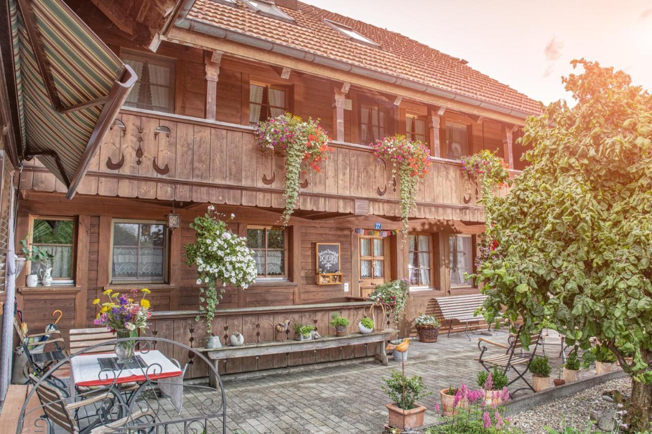 Bnb Deheimelig Huttwil ภายนอก รูปภาพ