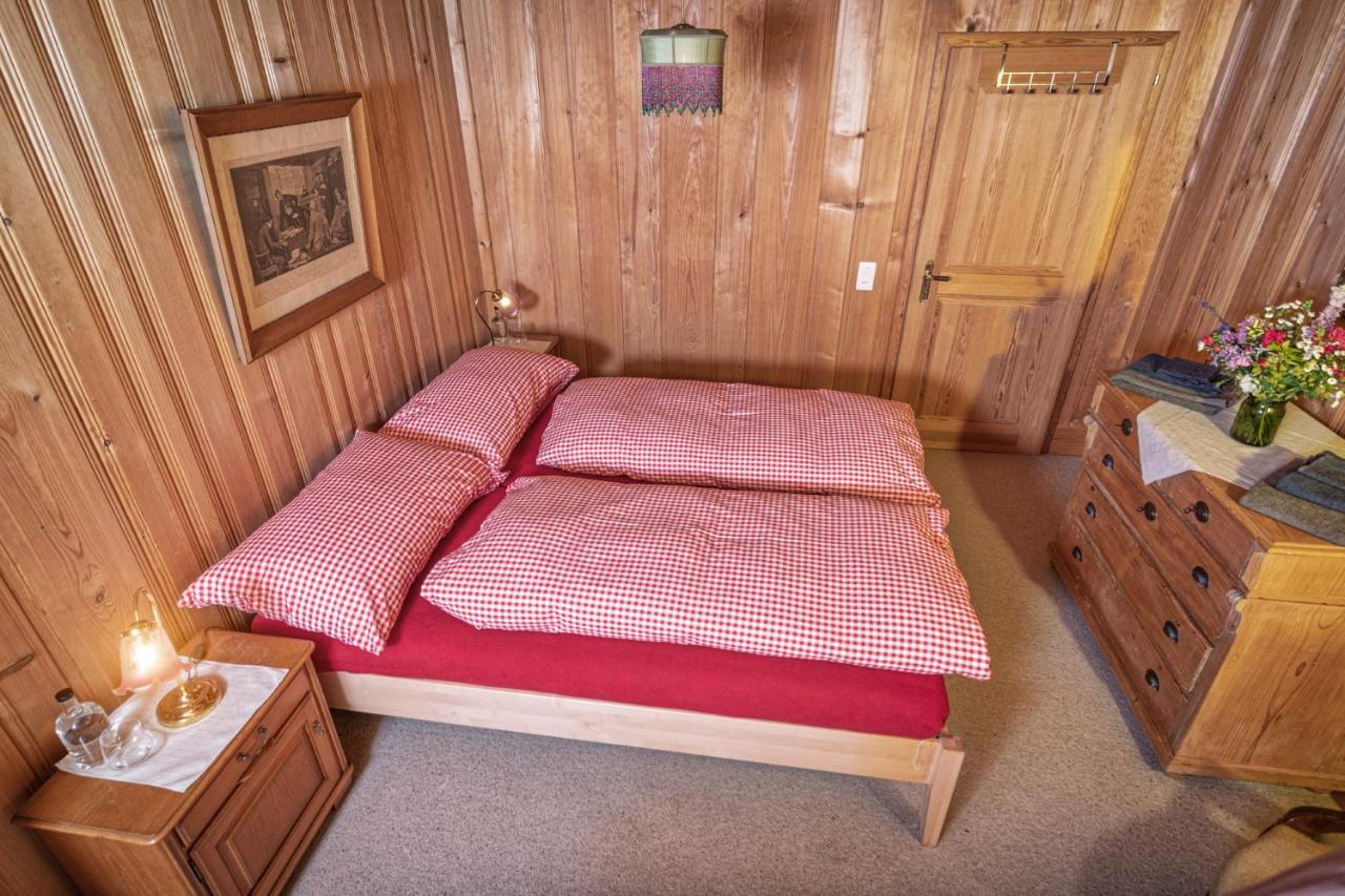 Bnb Deheimelig Huttwil ภายนอก รูปภาพ