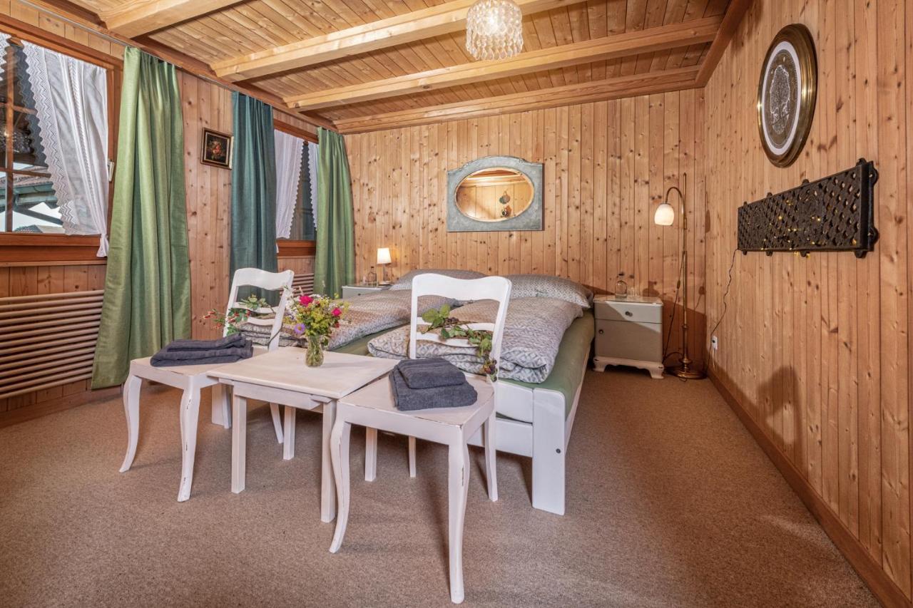Bnb Deheimelig Huttwil ภายนอก รูปภาพ